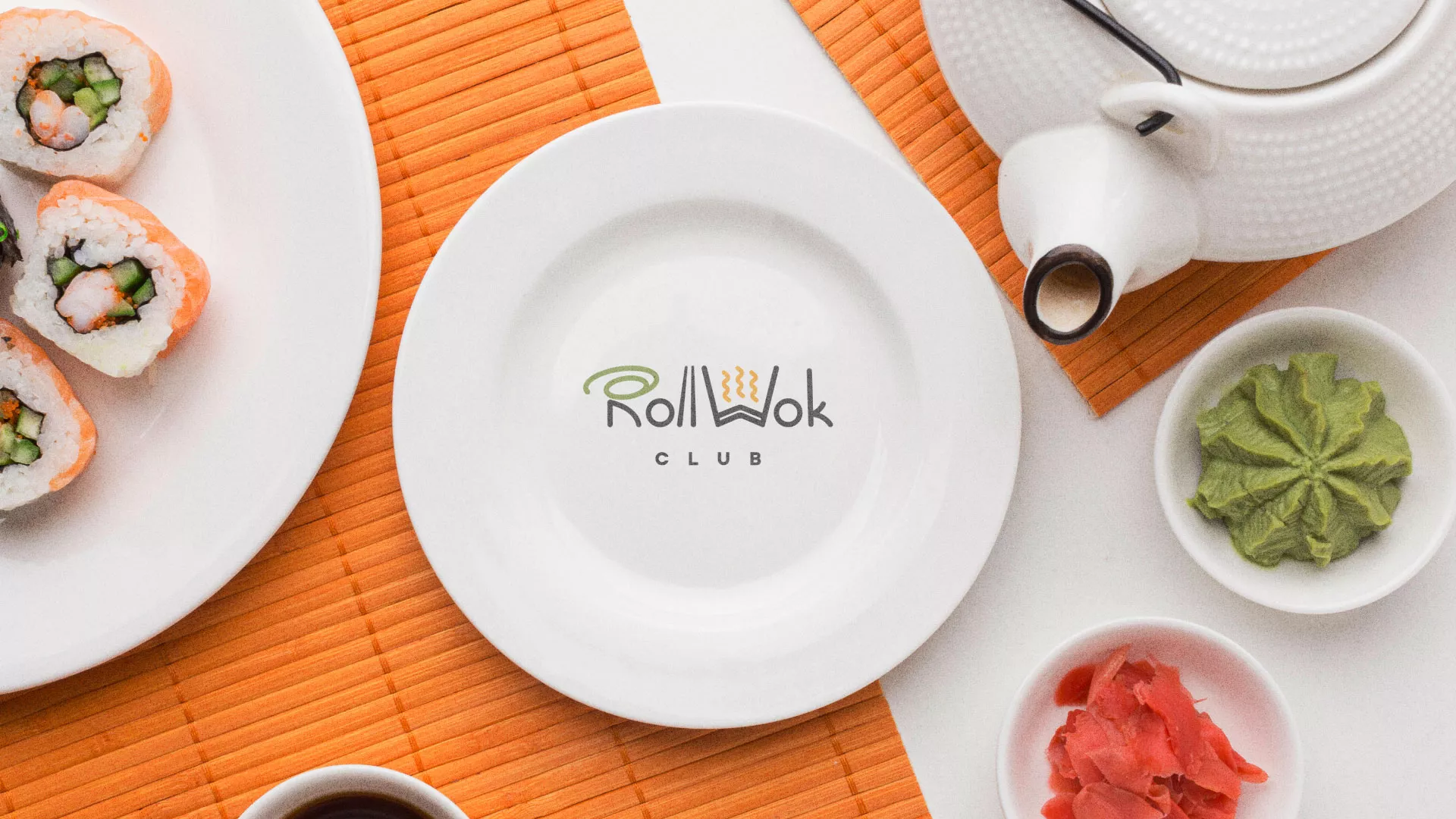 Разработка логотипа и фирменного стиля в Смоленске для суши-бара «Roll Wok Club» Разработка логотипа и фирменного стиля в Смоленске для суши-бара «Roll Wok Club»